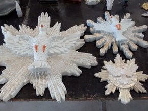 Confeccao De Imagens Do Divino Ajuda A Manter Viva Tradicao Em Mogi Festa Do Divino 2015 G1