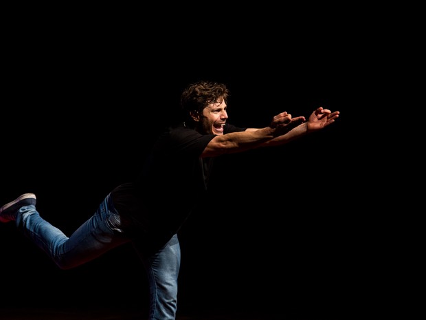 Ator de Americana Andre Bankoff apresenta monólogo em teatro de Campinas (Foto: Erik Almeida/ Divulgação)