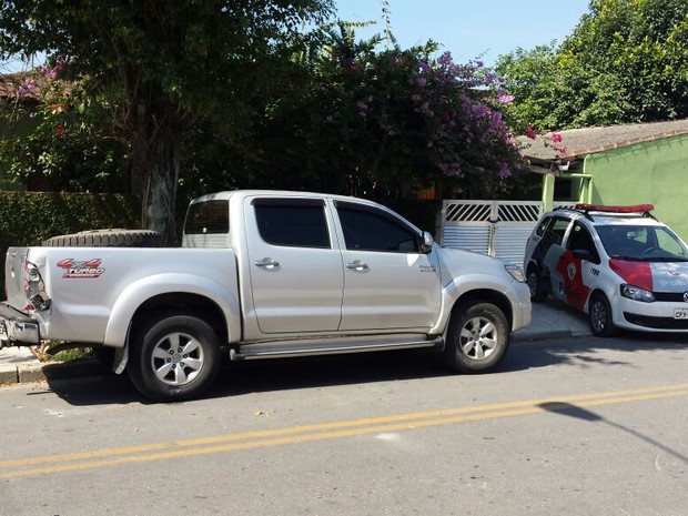 Carro recuperado pela polícia em Santos, SP (Foto: Divulgação/ Polícia Militar)