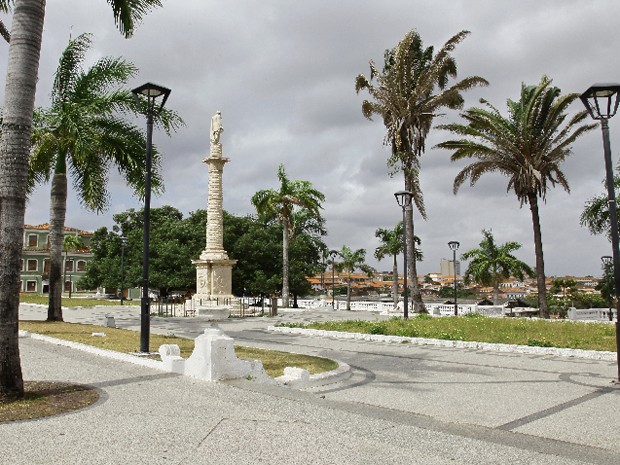 Praça Gonçalves Dias deverá receber adaptações para pessoas com mobilidade reduzida (Foto: Biné Morais/O Estado)