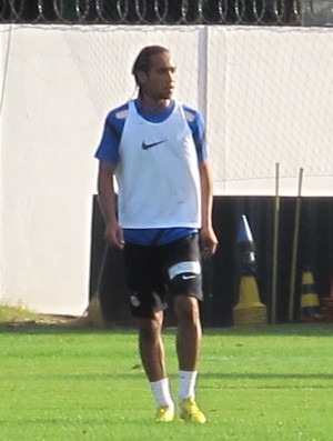 Everton Costa, atacante do Santos (Foto: Fernando Prandi)