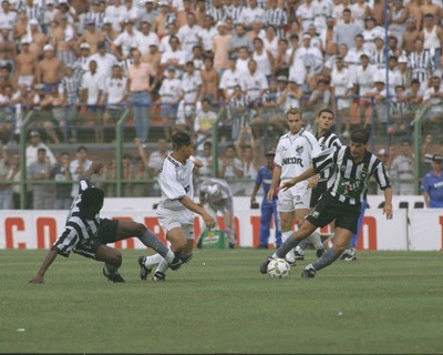 Botafogo 95 - 4 (Foto: Agência Globo)