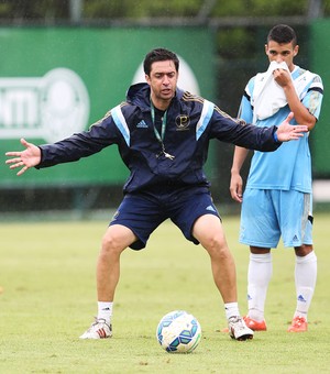 Após classificar Palmeiras, técnico do sub-20 será auxiliar de Cuca na Bahia