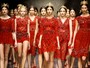 Abrindo a paleta de cores do inverno 2014, o vermelho que encerrou o desfile da Dolce&Gabbana