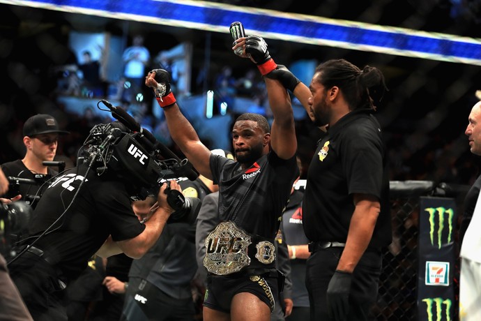 Tyron Woodley x Demian Maia UFC 214 (Foto: Getty Images)