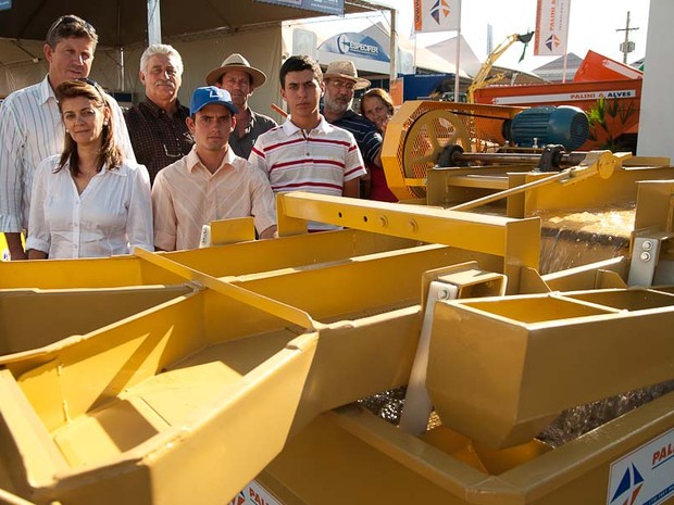 Produtores rurais fazem 'vaquinha' para comprar máquina lavadora de café de R$ 9 mil (Foto: Érico Andrade/G1)