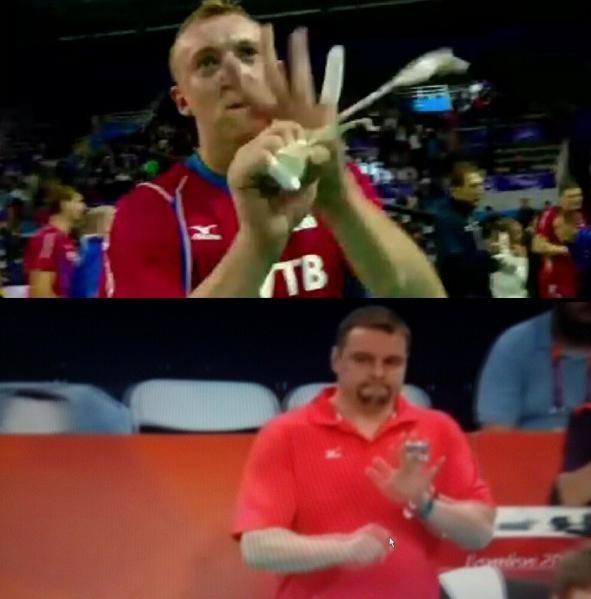 &#39;Tintim&#39; repete o gesto do técnico Vladimir Alekno em Londres 2012 (Foto: Reprodução Instagram)