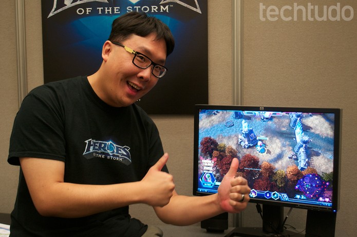 Richard Khoo confirmou a dublagem do game, mas sem data para ser lançado (Foto: Monique Mansur/ TechTudo) Richard Khoo confirmou a dublagem do game, mas sem data para ser lançado (Foto: Monique Mansur/ TechTudo)