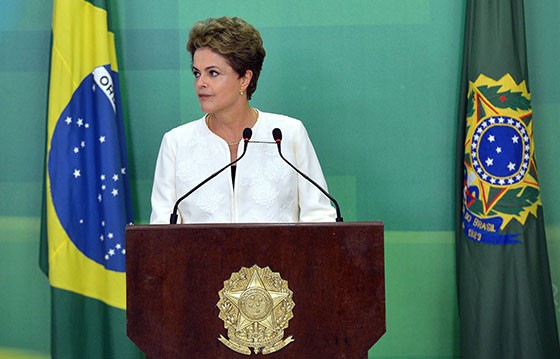 Dilma Rousseff durante pronunciamento sobre a abertura do processo de impeachment (Foto: Wilson Dias/Agência Brasil)
