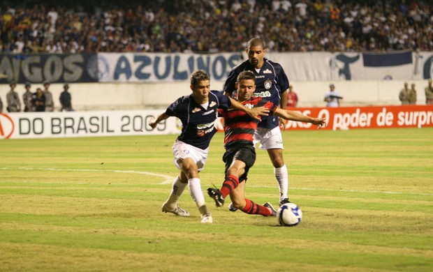 Remo enfrentou o Flamengo no Mangueirão e perdeu por 2 a 0 (Foto: Marcelo Seabra/O Liberal)