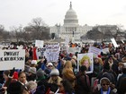 Marcha em Washington pede controle de armas nos EUA