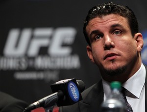 Frank Mir diz que acredita na vitória sobre Cigano por sempre vencer os golpeadores (Foto: Getty Images)