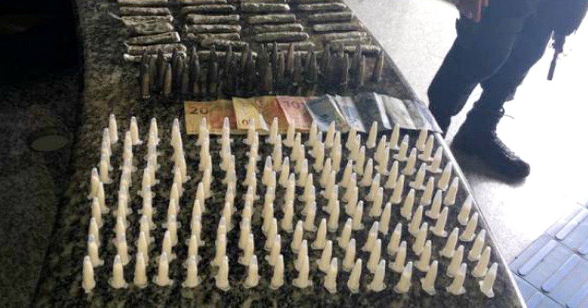 Dois são presos por tráfico de drogas no Morro do Moreno, em ... - Globo.com