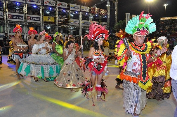 O Sairé relembra rituais de boas-vindas aos colonizadores portugueses (Foto: Zé Rodrigues/ TV Tapajós)