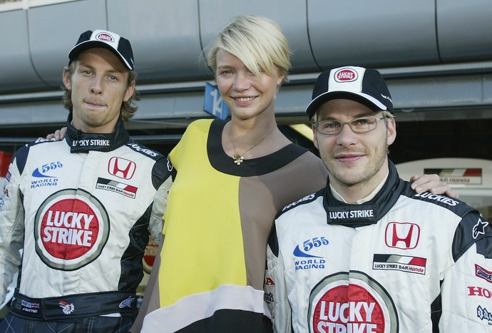 Jenson Button foi companheiro de Jacques Villeneuve em 2003 na BAR (Foto: Getty Images)