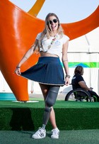 Modelo Paola Antonini fala de perna amputada: 'Nunca chorei por isso'