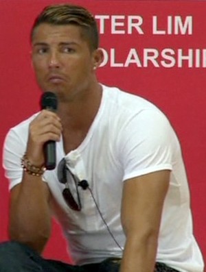 Cristiano Ronaldo diz estar focado no Real Madrid (Foto: Reprodução SporTV)