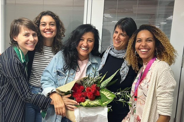 Letícia Colin, Sophie Charlotte, Regina Casé, Moyra e Nathalia Santos (Foto: Reprodução/Instagram)