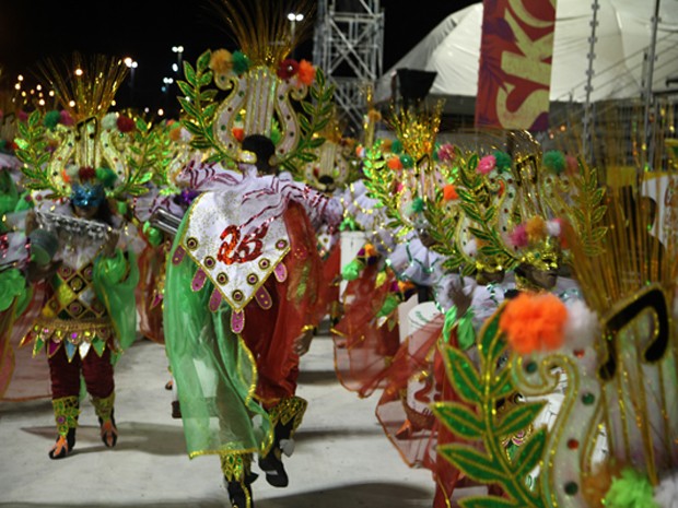 Blocos tradicionais encantam o carnaval do Maranhão (Foto: Gustavo Sampaio / Imirante)