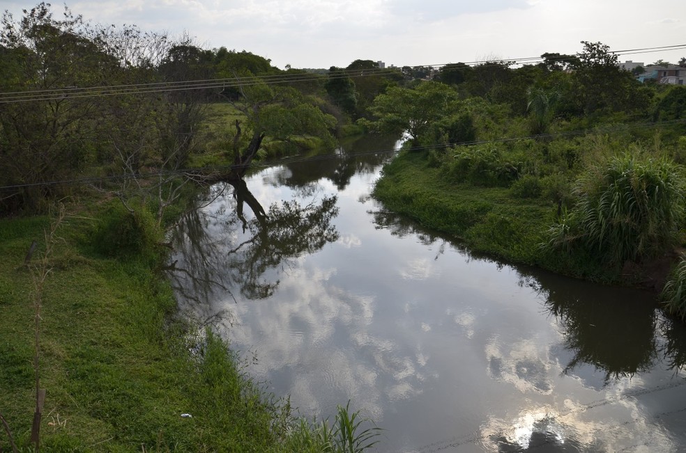 Bacia do manancial do Ribeirão João Leite, em Goiânia, teve resultado ruim na análise (Foto: Carlos Siqueira)