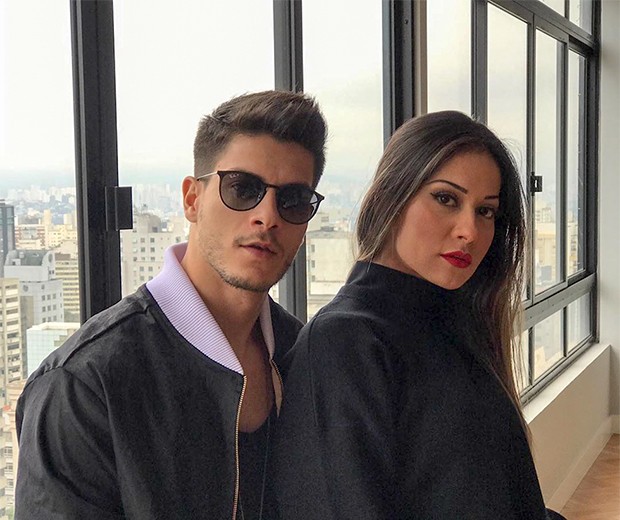 Mayra Cardi e Arthur Aguiar (Foto: Reprodução/ Instagram) Mayra Cardi e Arthur Aguiar (Foto: Reprodução/ Instagram)