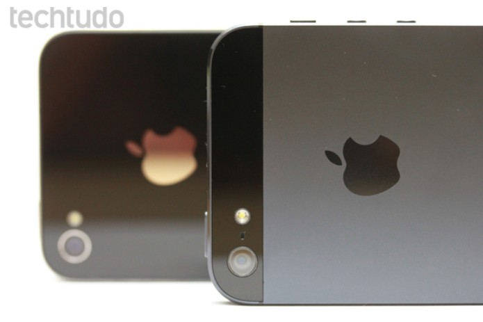 No lugar do vidro, o iPhone 5 agora vem com uma traseira metálica (Foto: Allan Melo / TechTudo) No lugar do vidro, o iPhone 5 agora vem com uma traseira metálica (Foto: Allan Melo / TechTudo)