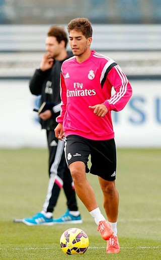 Lucas Silva treino Real Madrid (Foto: Reprodução / Facebook oficial Real Madrid)