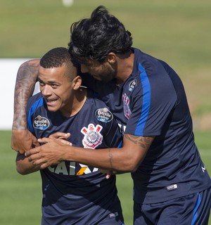 Por questões físicas, primeiro reforço do Corinthians fica fora do Paulistão