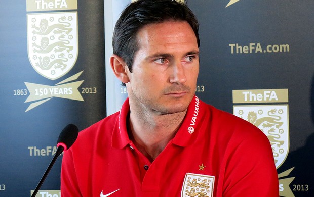 Lampard inglaterra coletiva (Foto: Cíntia Barlem)