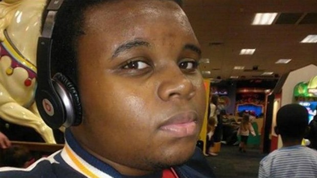 Michael Brown tinha acabado de concluir o ensino médio (Foto: BBC) Michael Brown tinha acabado de concluir o ensino médio (Foto: BBC)