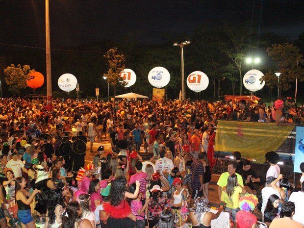 Corso de Teresina reúne mais de 50 mil pessoas na Avenida Raul Lopes (Foto: Ellyo Teixeira/G1)