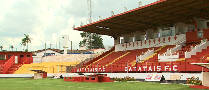 Estádio Oswaldo Scatena Batatais (Foto: Reprodução EPTV)