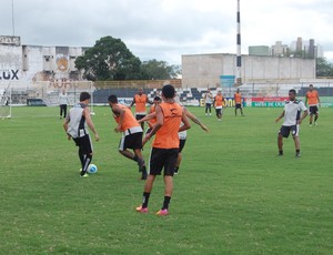 Treino do Treze, no Presidente Vargas (Foto: João Brandão Neto / GloboEsporte.com/pb) Treino do Treze, no Presidente Vargas (Foto: João Brandão Neto / GloboEsporte.com/pb)