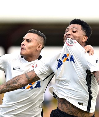 Atuações: Kazim aproveita chance, e Camacho se destaca no meio-campo