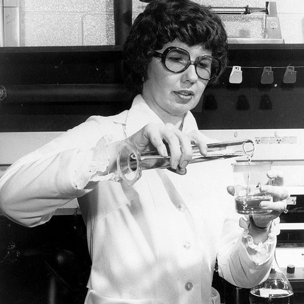 Química Barbara S. Askins criou método para melhorar negativos fotográficos. (Foto: BBC)