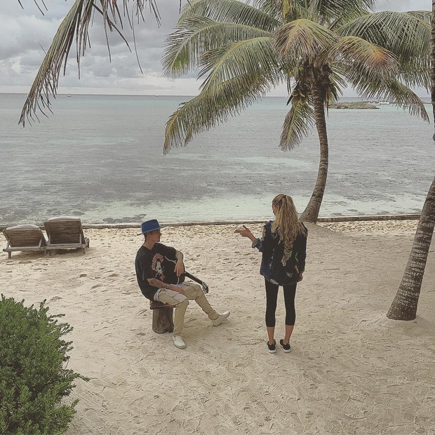 Justin Bieber e Hailey Baldwin (Foto: Instagram / Reprodução)