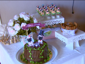 Casamento teve enfeites com imagens dos cachorros (Foto: Reprodução/ EPTV)