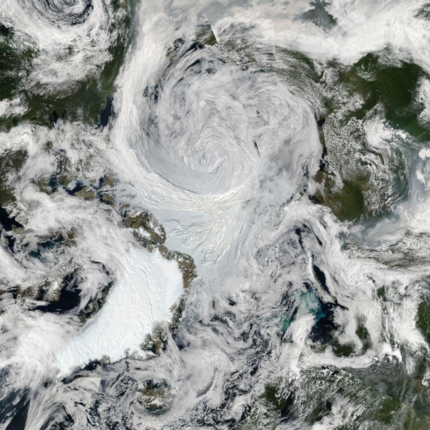tempestade no ártico (Foto: NASA/Goddard/MODIS Rapid Response Team)