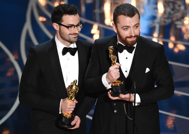James Napier e Sam Smith levam Oscar de Melhor Canção Original (Foto: Getty Images)