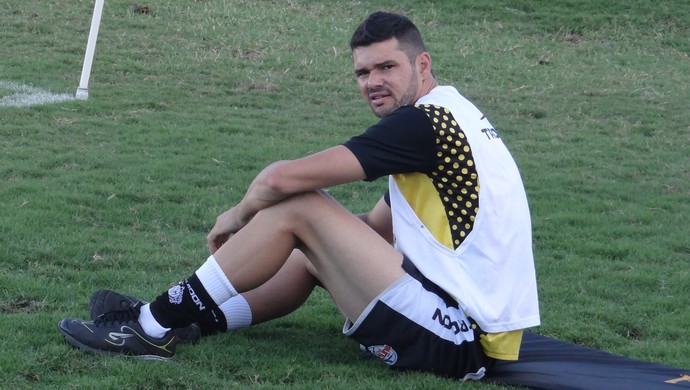 Gilson, goleiro do ASA (Foto: Leonardo Freire/GLOBOESPORTE.COM) Gilson, goleiro do ASA (Foto: Leonardo Freire/GLOBOESPORTE.COM)