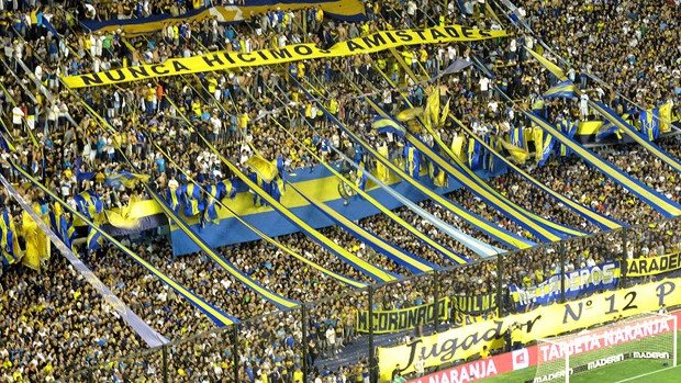 Torcida do Boca Juniors na Bombonera (Foto: Cahê Mota / GLOBOESPORTE.COM)