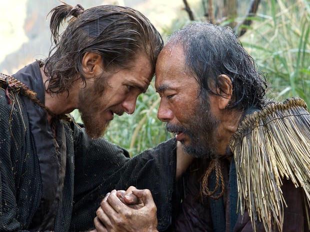 Andrew Garfield e Shin'ya Tsukamoto em cena do filme (Foto: Divulgação) Andrew Garfield e Shin'ya Tsukamoto em cena do filme (Foto: Divulgação)