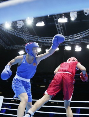 Sofia Ochigava boxe Rússia (Foto: AFP) Sofia Ochigava boxe Rússia (Foto: AFP)