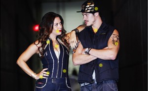 Inspire-se em Olenka e Darkson para arrasar no look da sua noitada (Avenida Brasil/TV Globo)