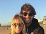 Kaká posta foto sorridente com a namorada, Caroline Dias: 'Amor'