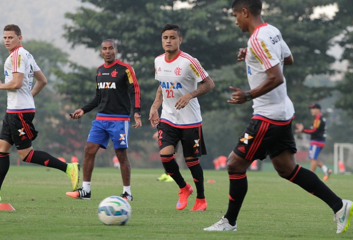 Cristóvão Borges, Everton, Jonas, Flamengo (Foto: Gilvan de Souza / Flamengo)