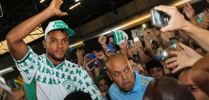 Evair elogia chegada de Borja ao Palmeiras: Grande contratação