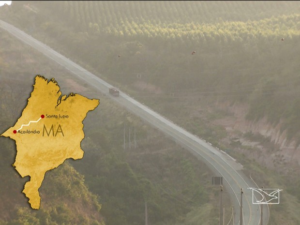 Entre Santa Luzia e Açailândia, no Maranhão, motoristas enfrentam 270 km de curvas perigosas com buracos no asfalto e abismos (Foto: Reprodução/TV Mirante)