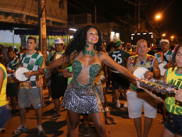 Camila Silva, rainha de bateria da Mocidade Independente de Padre Miguel, em ensaio da agremiação na Zona Norte do Rio (Foto: Daniel Pinheiro/ Ag. News)