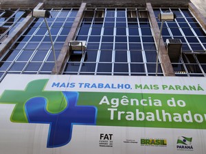 Candidatos devem ir a uma unidade da Agência do Trabalhador com carteira de trabalho e outros documentos (Foto: José Fernando Ogura/ANPr)